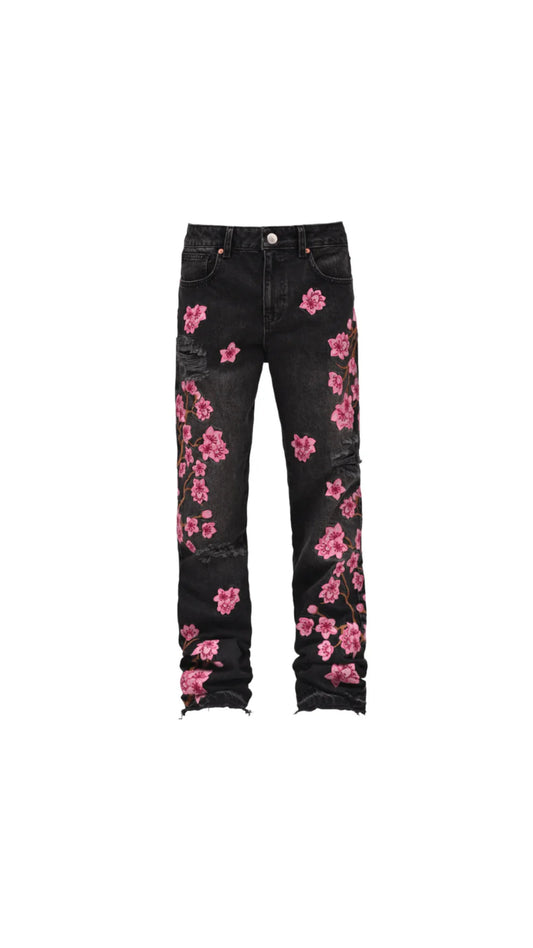 Studio / Sakura Jeans